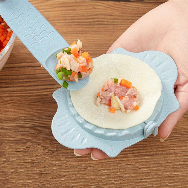 Dumpling Mold Clip With Spoon
